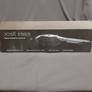 Digital Straightening Brush